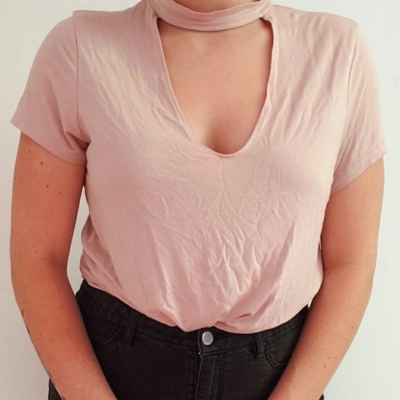 Pink Cut Out Tshirt - Picture 2 of 2
